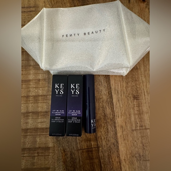 Keys Soulcare Other - Fenty Beauty makeup pouch with 2 Keys Soulcare let me glow Serum & lip balm NWT